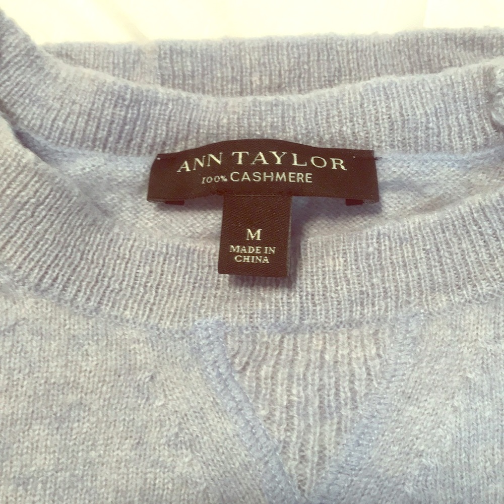 Ann Taylor 100% cashmere sweater